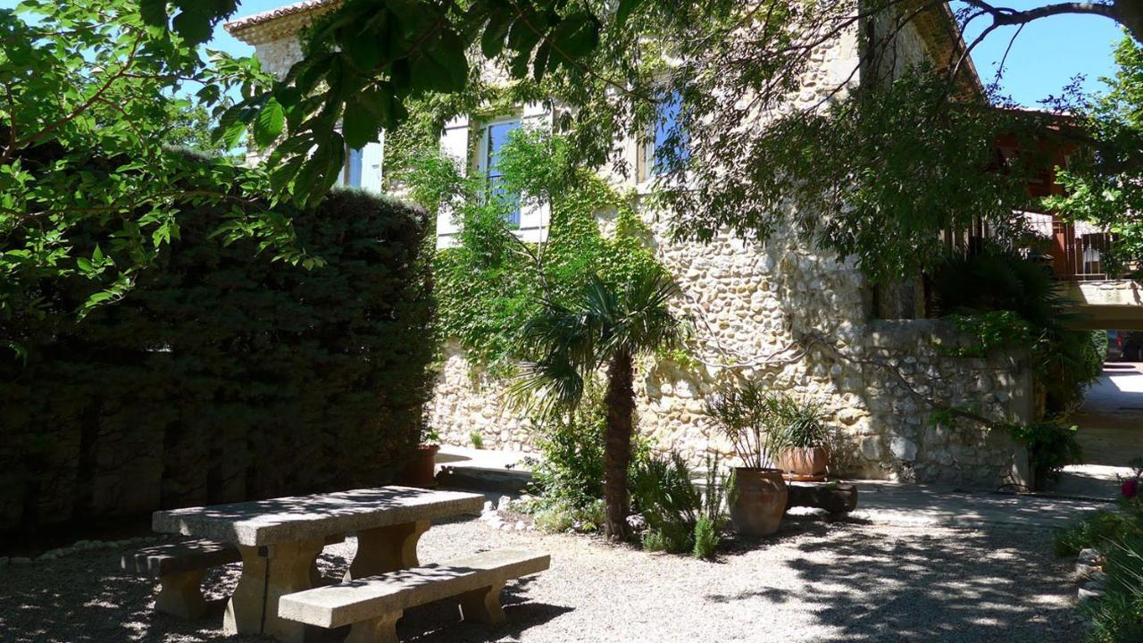 Gites Au Chateau Des Estubiers Les Granges-Gontardes Eksteriør billede